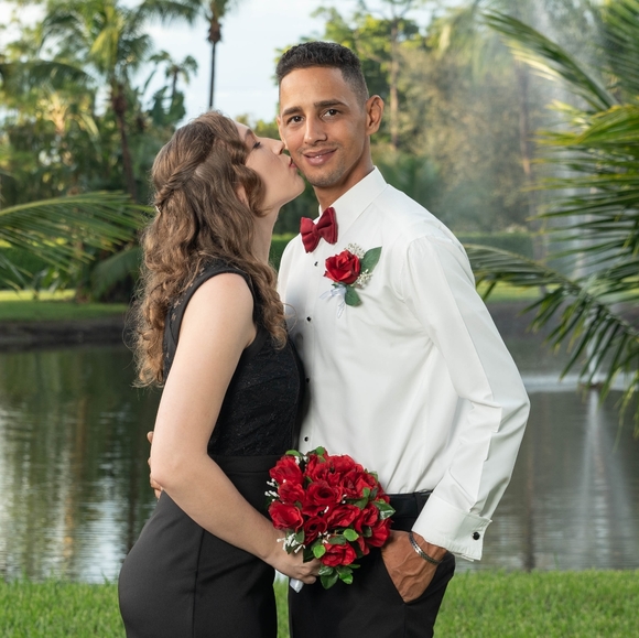 Meet your Posher Catherine! - Picture 3 of 5